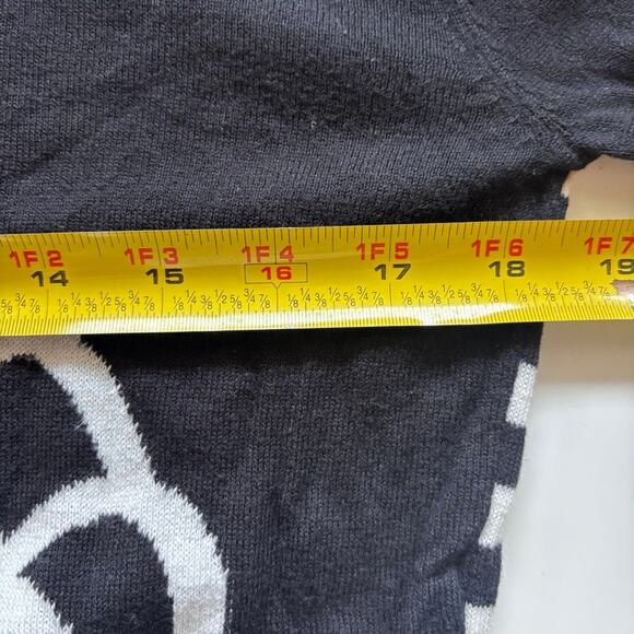 Hello Kitty Sz S Lightweight Graphic Print Sweater Striped Back Cuffed Sleeves - Picture 8 of 12